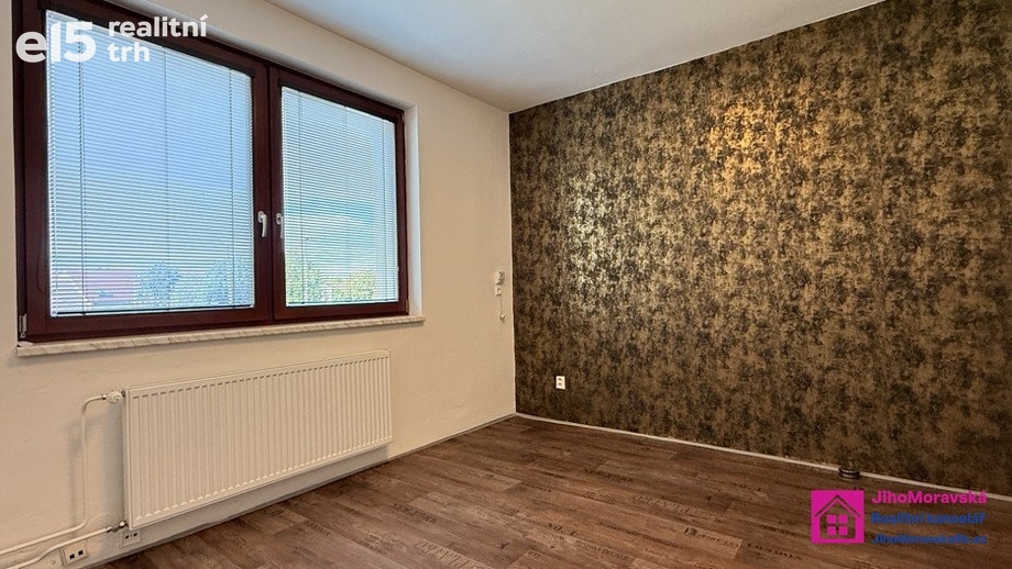 Pronájem kanceláře 12 m², Hustopeče