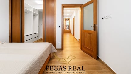 Prodej rodinného domu 197 m², Tvořihráz