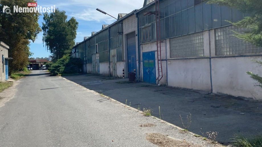 Pronájem skladu 4 000 m², Žatec