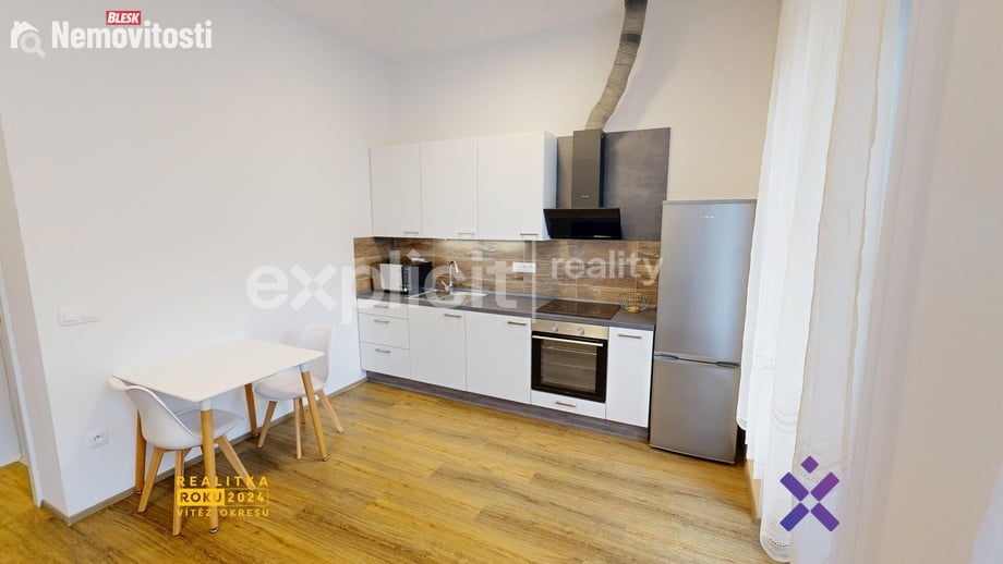 Pronájem bytu 1+kk 26 m², Zlín