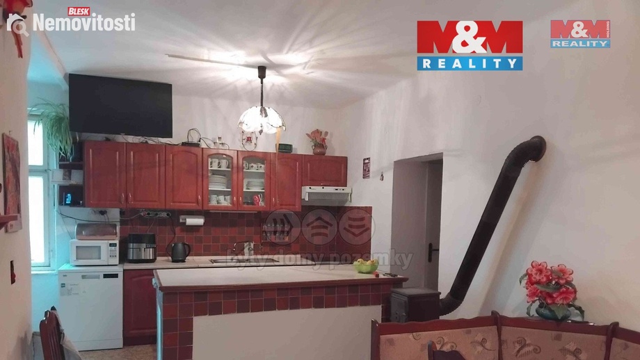 Prodej rodinného domu 165 m², Lomnice