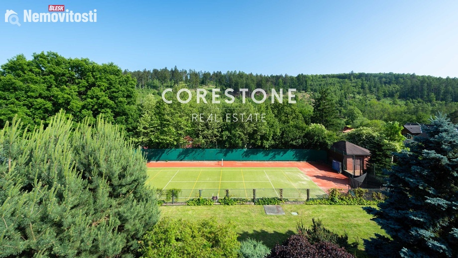 Prodej stavebního pozemku 1 600 m², Libeř