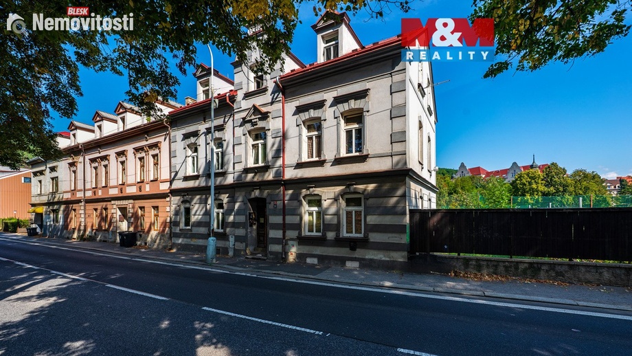Prodej činžovního domu 261 m², Děčín