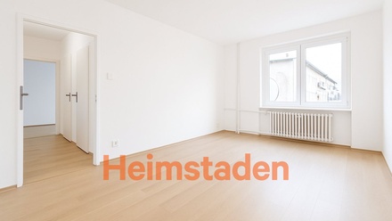 Pronájem bytu 2+1 49 m², Karviná-Nové Město - Karviná - Nové město