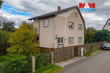 Prodej rodinného domu 323 m², Dlouhý Most