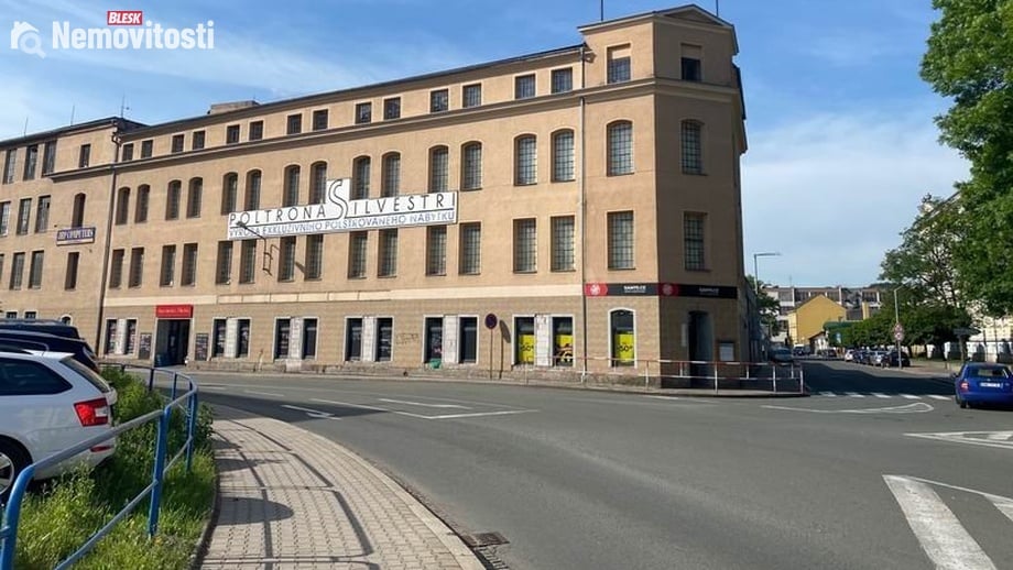 Pronájem obchodního prostoru 96 m², Náchod