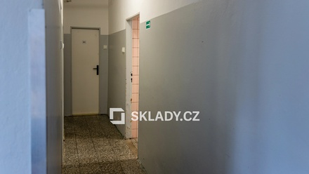 Pronájem skladu 300 m², Hořice