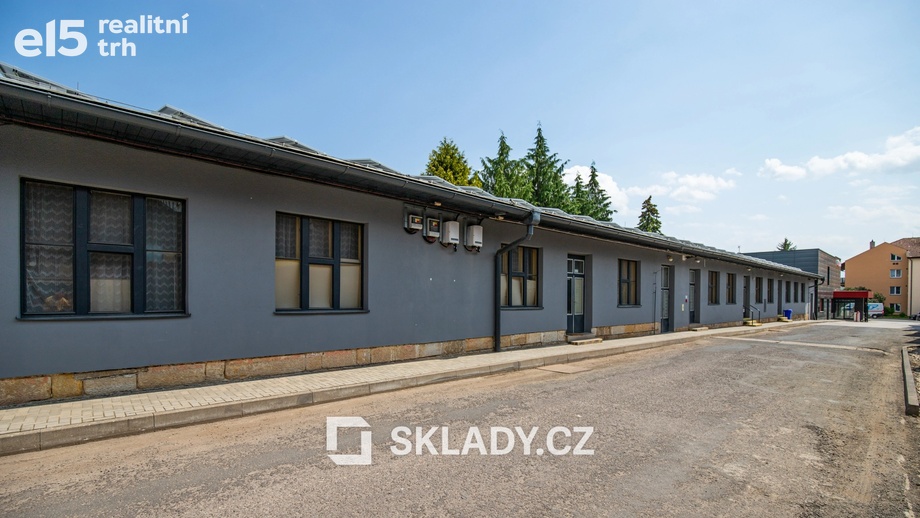 Pronájem skladu 300 m², Hořice