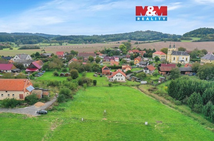 Prodej stavebního pozemku 1 301 m², Ostružno