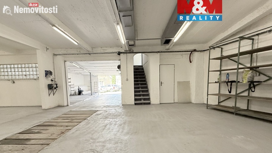 Pronájem komerční nemovitosti 192 m², Kladno