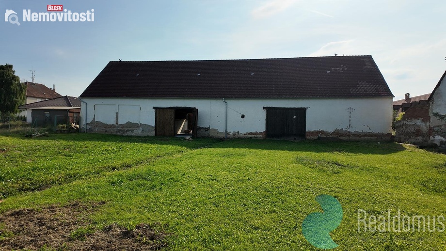 Pronájem komerčního pozemku 1 385 m², České Budějovice