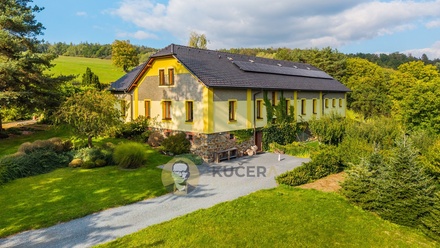 Prodej rodinného domu 672 m², Lichnov