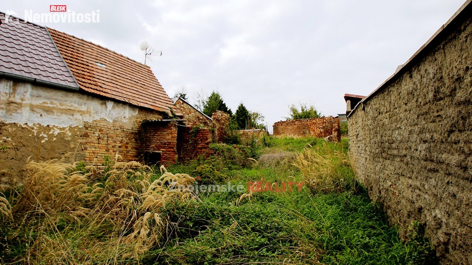 Prodej stavebního pozemku 471 m², Hodonice