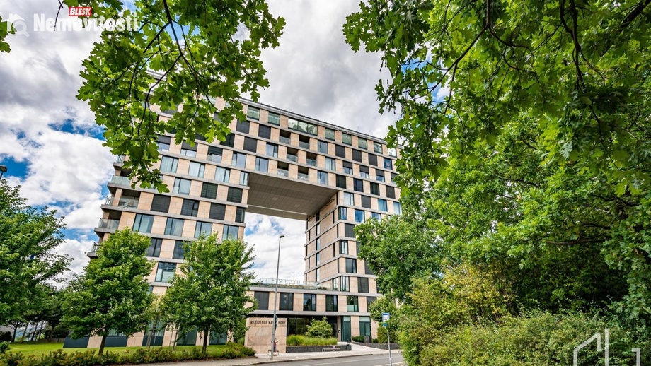 Pronájem bytu 1+kk 42 m², Praha 4, Nusle