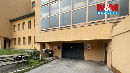 Prodej garážového stání 18 m², Praha 9