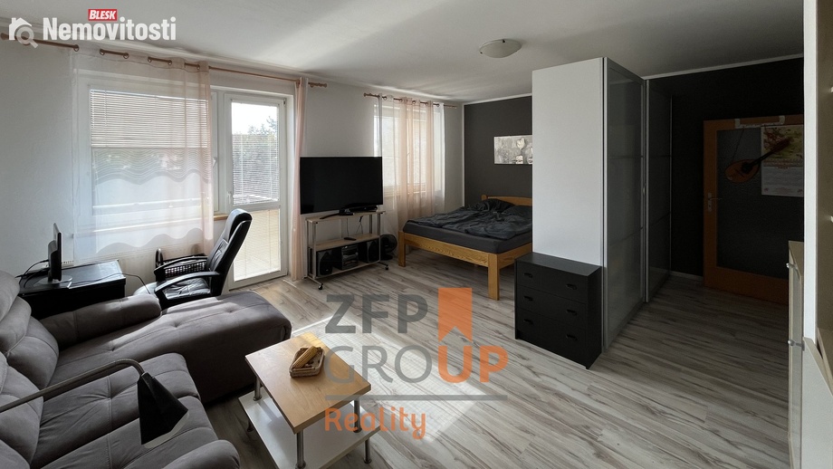 Pronájem bytu 1+1 46 m², Znojmo - Přímětice