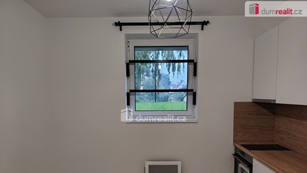 Pronájem bytu 1+kk 21 m², Děčín