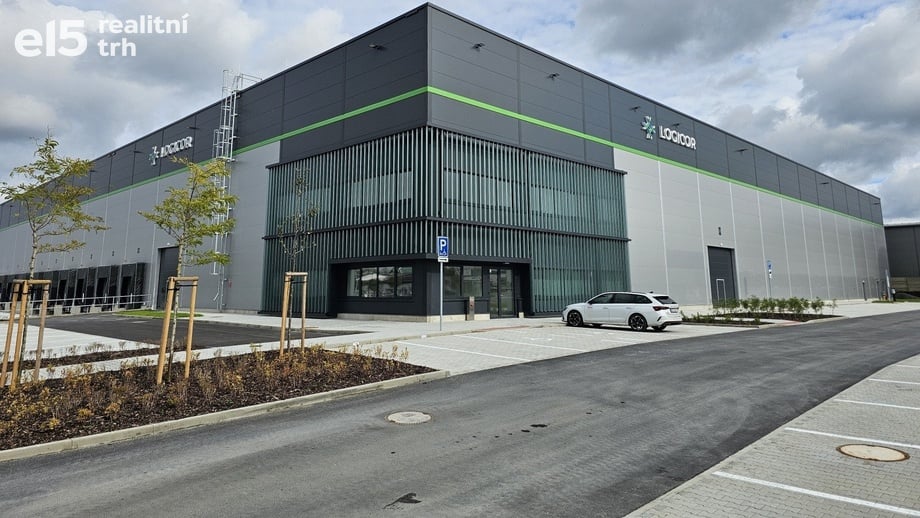 Pronájem výrobního prostoru 4 030 m², Praha