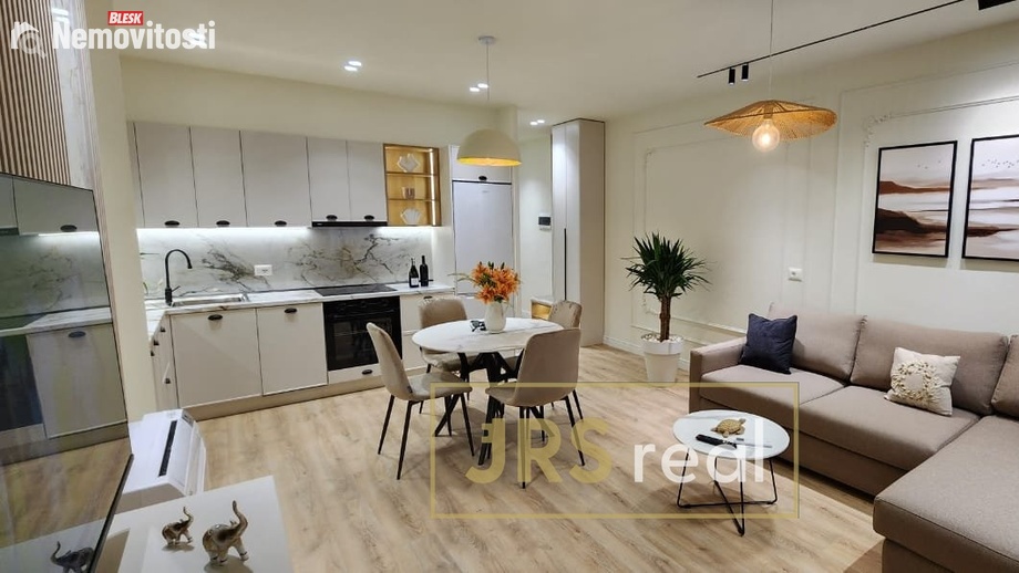 Prodej bytu 2+1 71 m², Durrës, Albánie