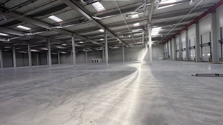 Pronájem skladu 25 754 m², Údlice