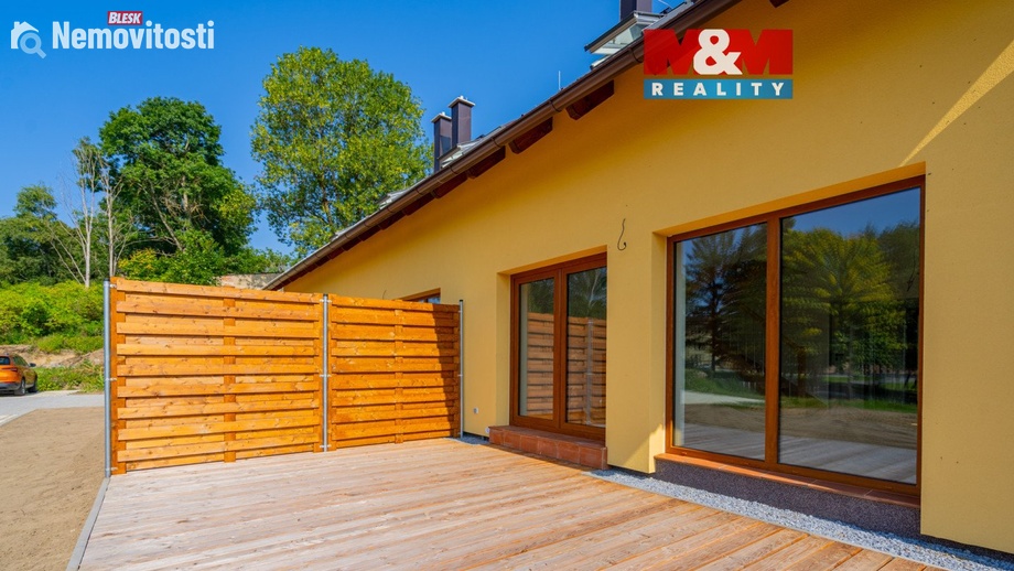 Prodej bytu 3+kk 83 m², Černá v Pošumaví