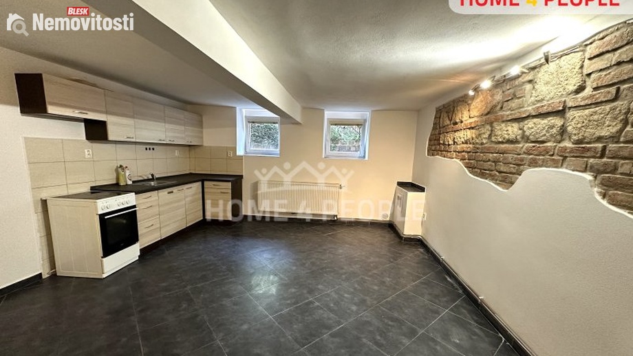 Pronájem bytu 2+kk 48 m², Plzeň