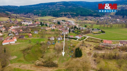 Prodej louky 2 200 m², Strašín