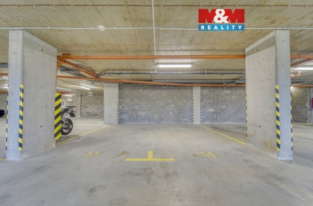 Pronájem garážového stání 12 m², Plzeň 3