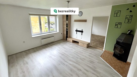 Prodej bytu 2+1 56 m², Sázava