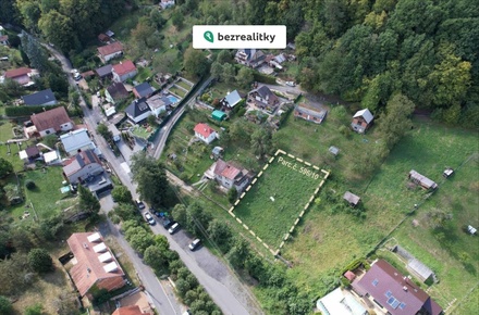 Prodej stavebního pozemku 576 m², Zlín - Jaroslavice u Zlína