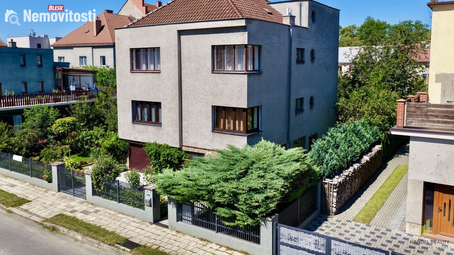Prodej komerční nemovitosti 180 m², Holešov