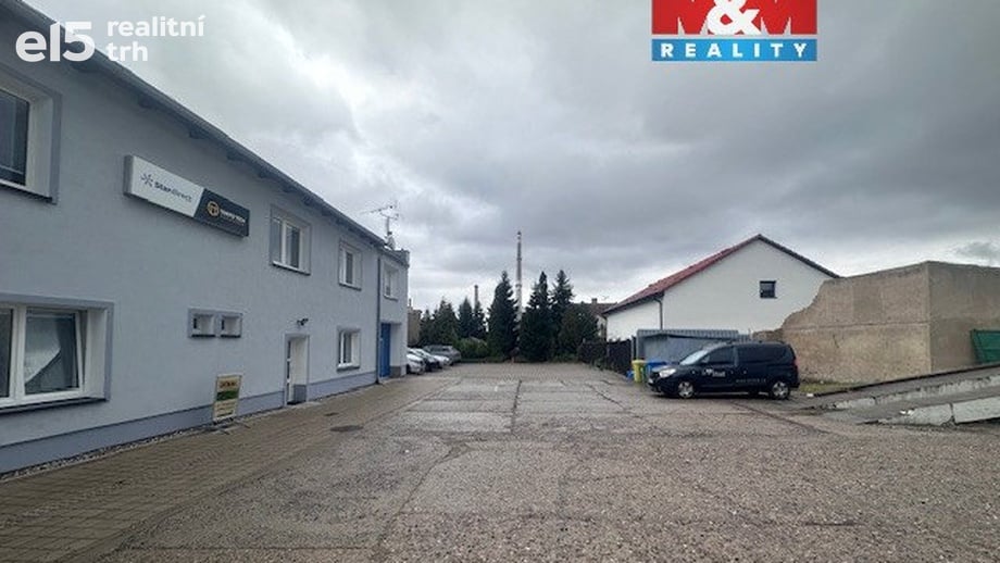 Pronájem skladu 146 m², Chomutov