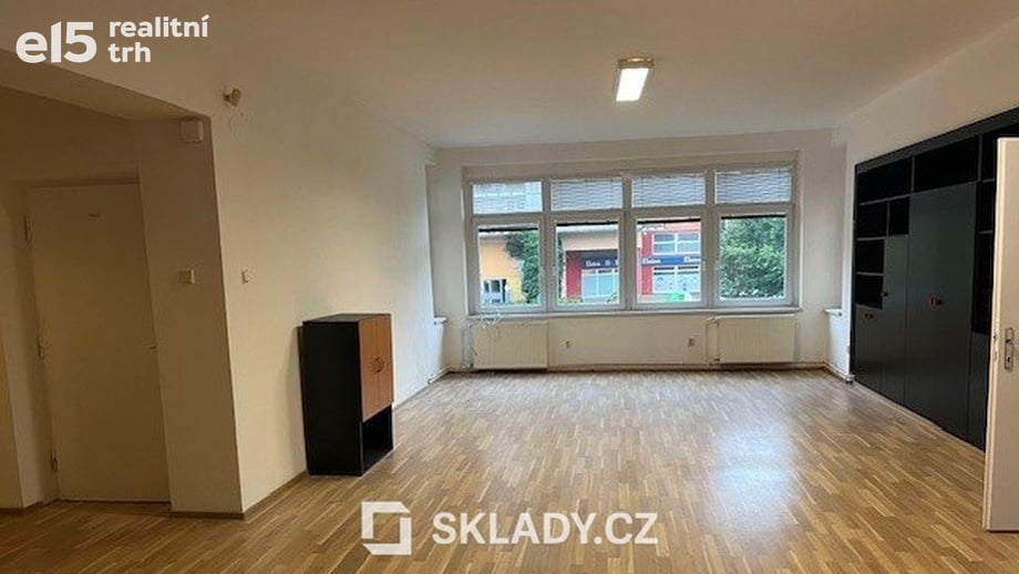 Pronájem kanceláře 51 m², Praha - Vysočany