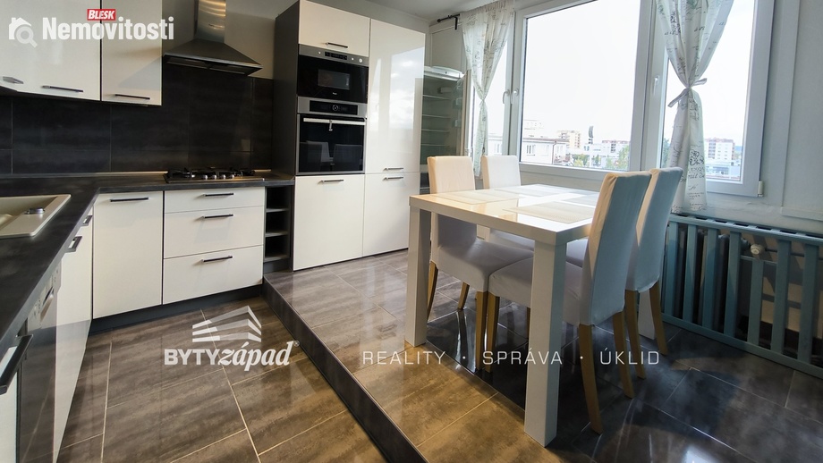 Pronájem bytu 1+1 39 m², Plzeň - Jižní Předměstí