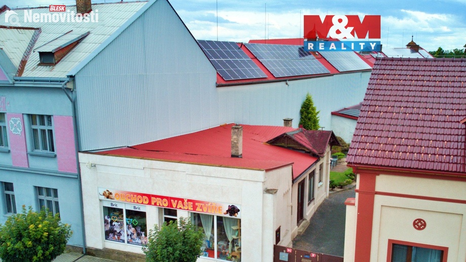 Prodej obchodního prostoru 92 m², Městec Králové