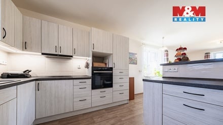 Prodej rodinného domu 127 m², Písty