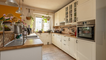 Prodej rodinného domu 220 m², Loucká