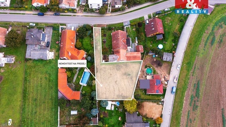 Prodej stavebního pozemku 933 m², Třibřichy