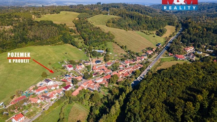 Prodej stavebního pozemku 1 233 m², Závist