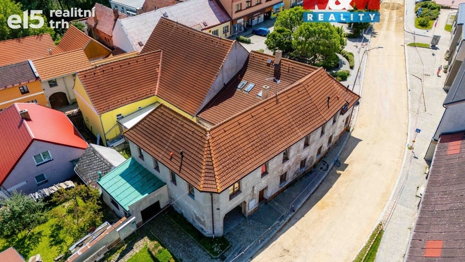 Prodej činžovního domu 229 m², Studená