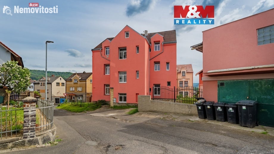 Pronájem bytu 2+1 50 m², Děčín