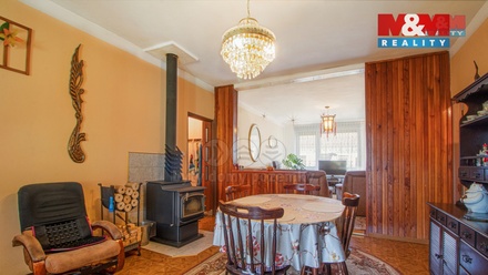 Prodej rodinného domu 250 m², Sobotovice