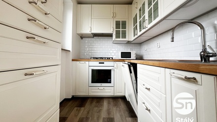 Pronájem bytu 3+1 54 m², Praha - Záběhlice
