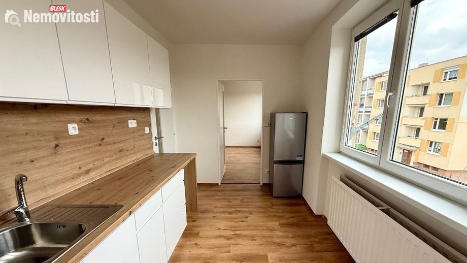 Pronájem bytu 1+1 37 m², Boskovice