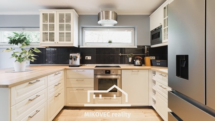 Prodej chalupy 135 m², Mníšek pod Brdy