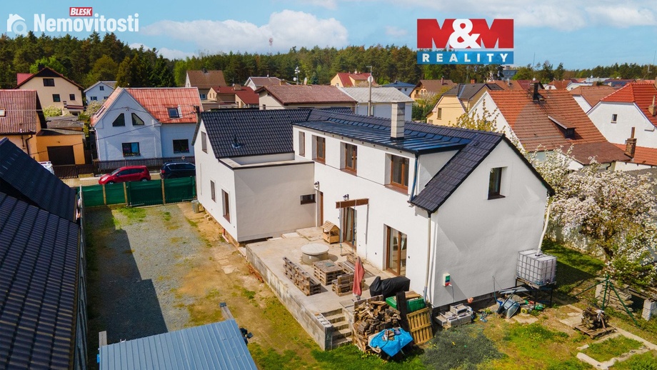 Prodej rodinného domu 220 m², Zruč-Senec