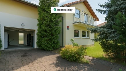 Prodej rodinného domu 220 m², Praha 21