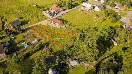 Prodej stavebního pozemku 1 098 m², Křižany