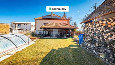 Prodej rodinného domu 360 m², Ohaře