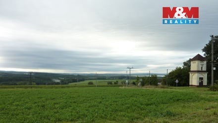 Prodej stavebního pozemku 1 504 m², Žernov